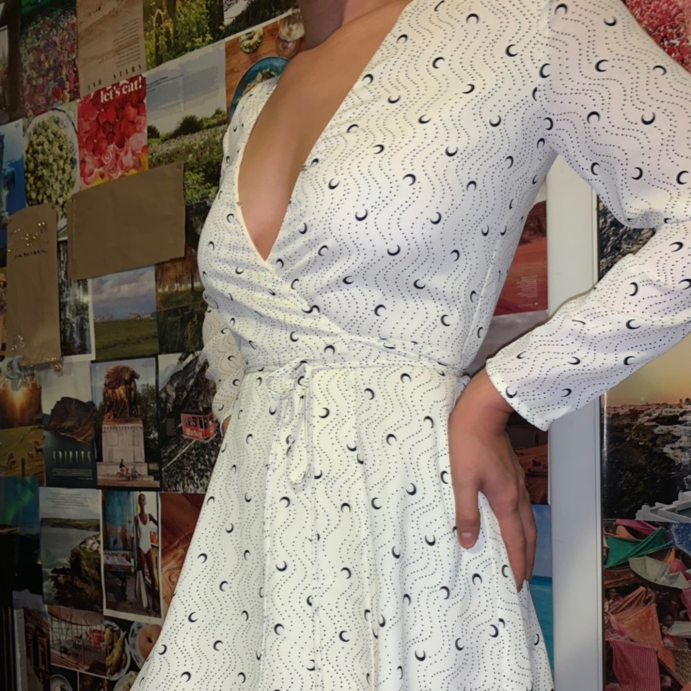 Aritzia wrap dress